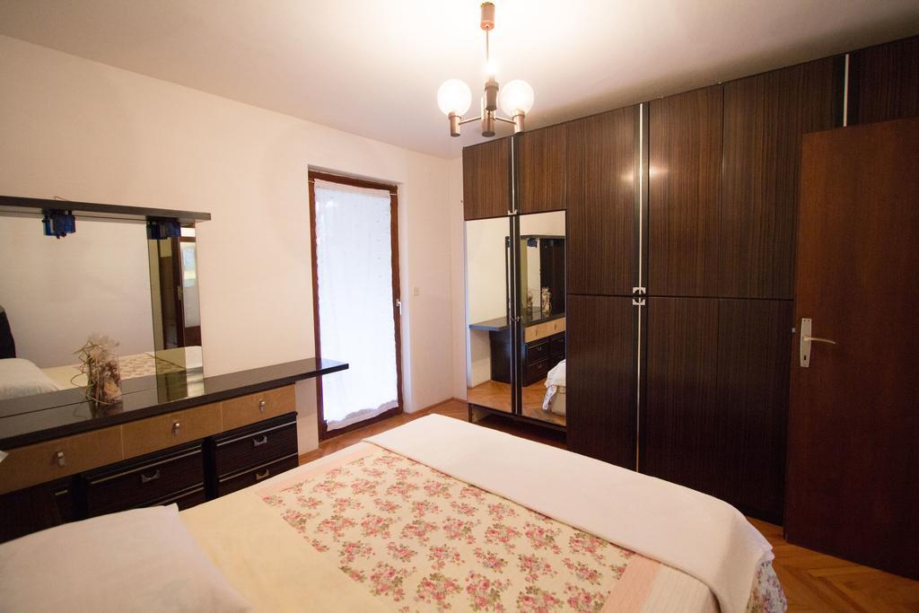 Apartment Cherry Ρόβινι Δωμάτιο φωτογραφία