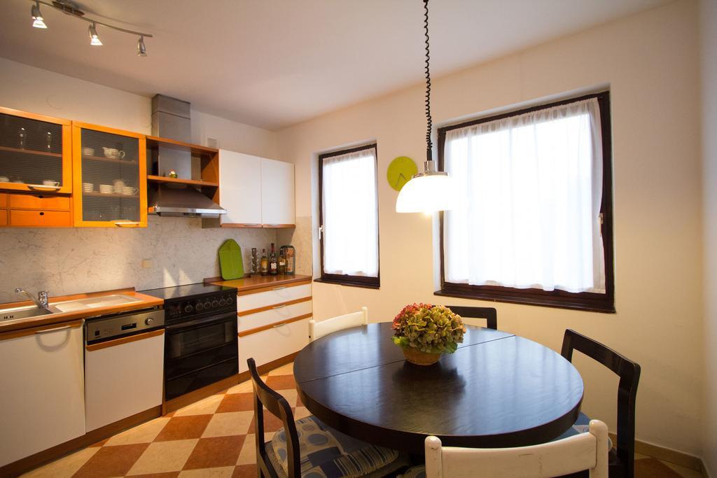 Apartment Cherry Ρόβινι Δωμάτιο φωτογραφία