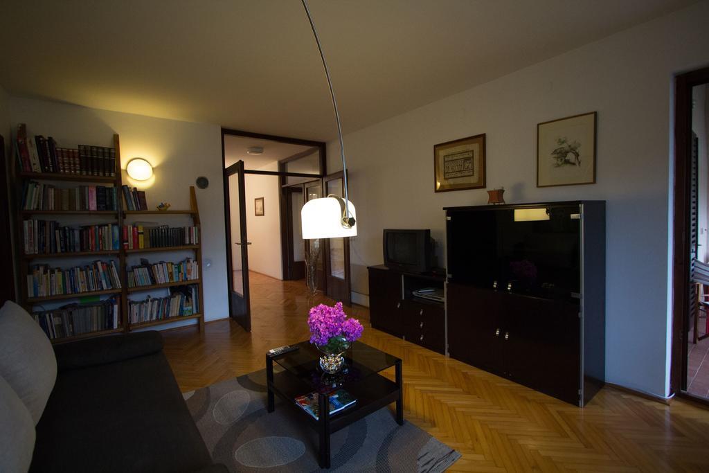 Apartment Cherry Ρόβινι Δωμάτιο φωτογραφία