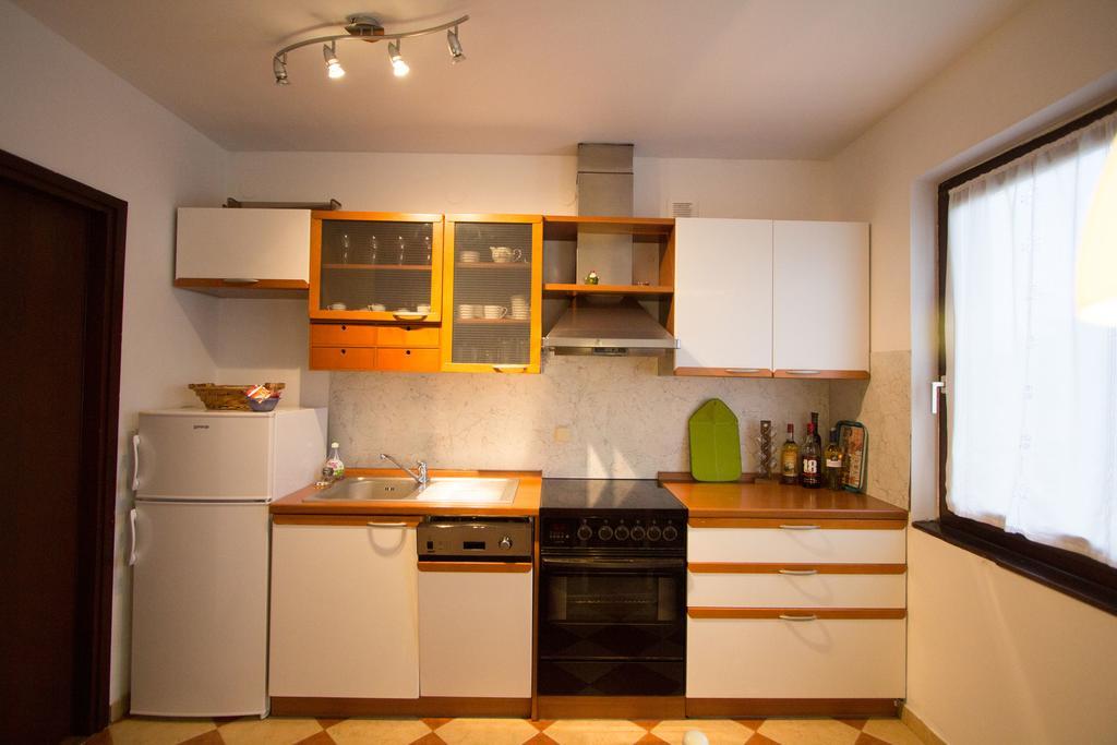 Apartment Cherry Ρόβινι Εξωτερικό φωτογραφία