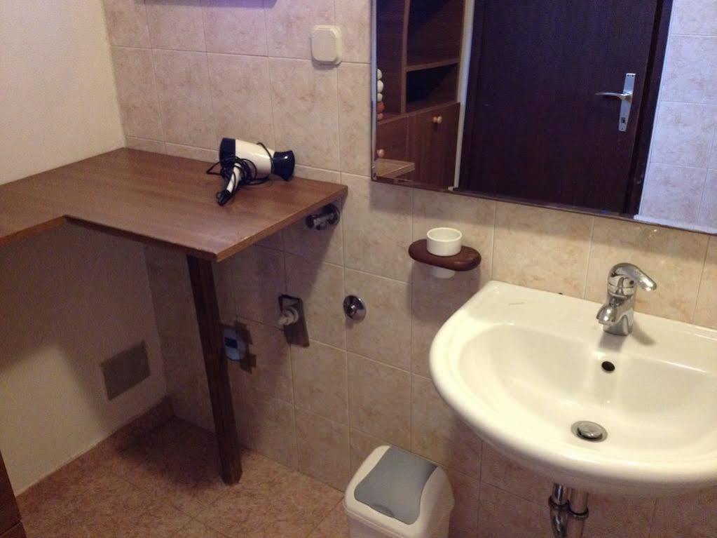 Apartment Cherry Ρόβινι Εξωτερικό φωτογραφία